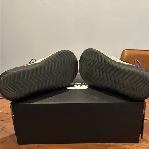 Sorel Womens Red/Black Plaid Waterproof Out N About Boots - Picture 8 of 8